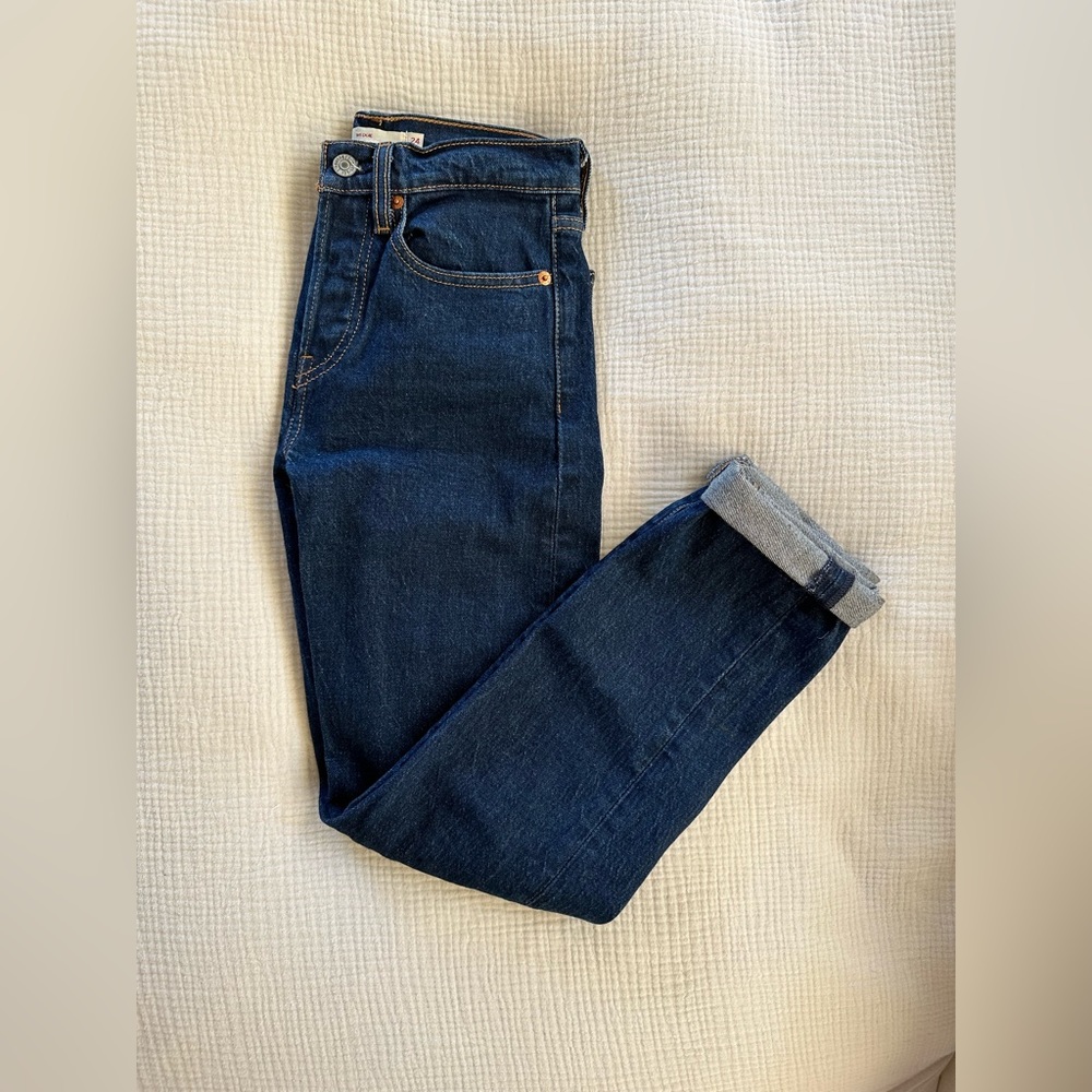 Levi’s Darwash Jeans size 24